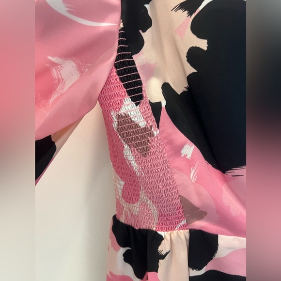 ❤️❤️Kate Spade brush bloom smocked dress Size 8 ❤️❤️ - Picture 3 of 6